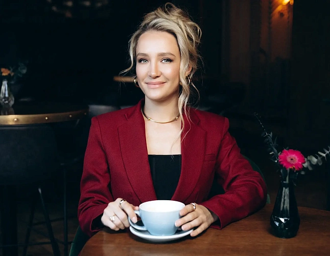 Яна Бальц: Почему для коллектива студии «Рапунцель» наращивание волос — миссия